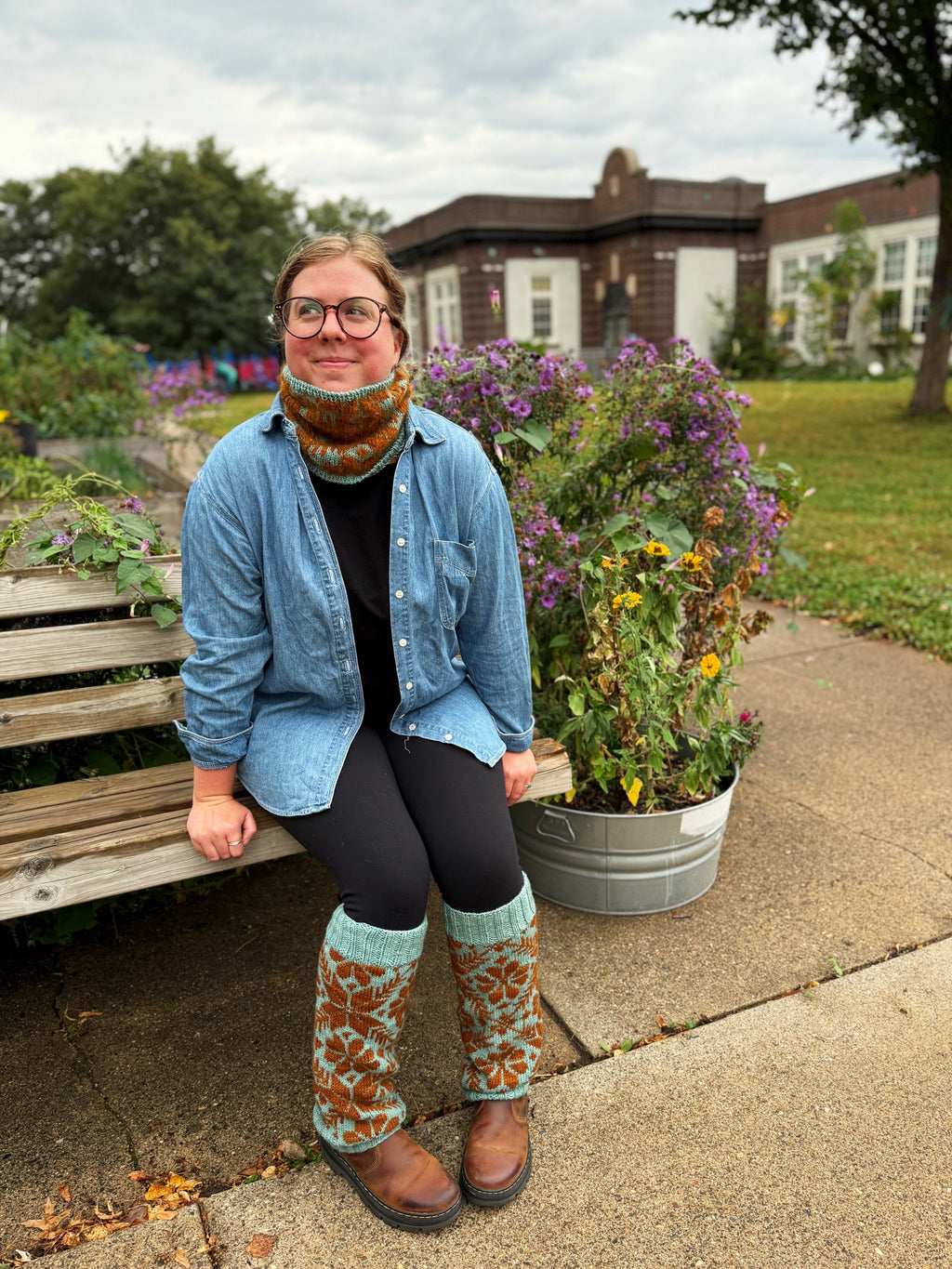 The Karine Legwarmers - Digital Knitting Pattern