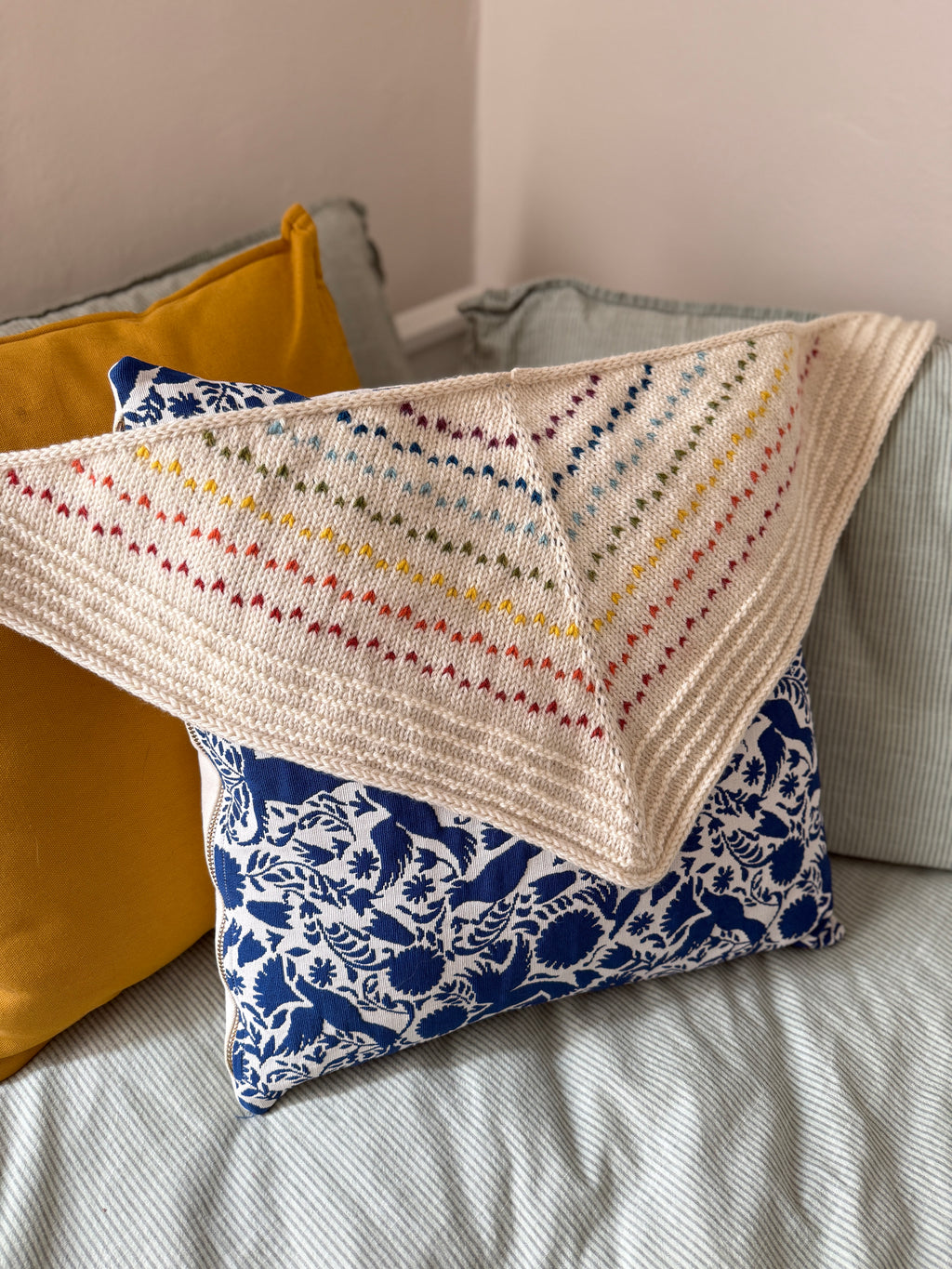 The Pride Bandana - Digital Knitting Pattern