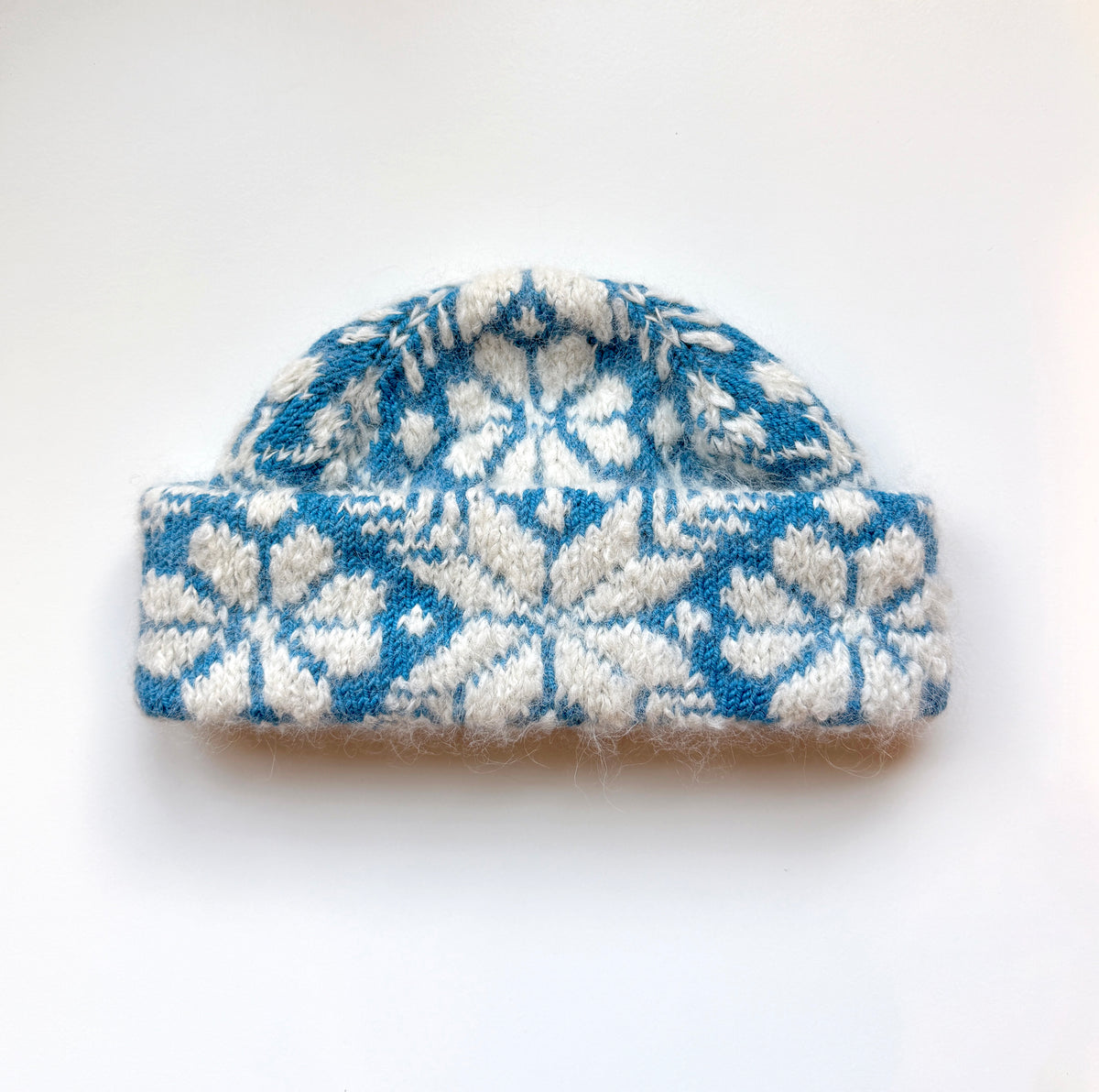 The Karine Hat - Digital Knitting Pattern