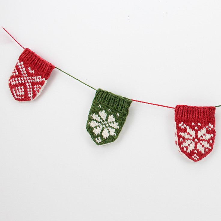 Mini Mitten Garland Knitting Kit